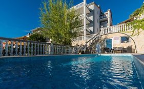 Villa Mara